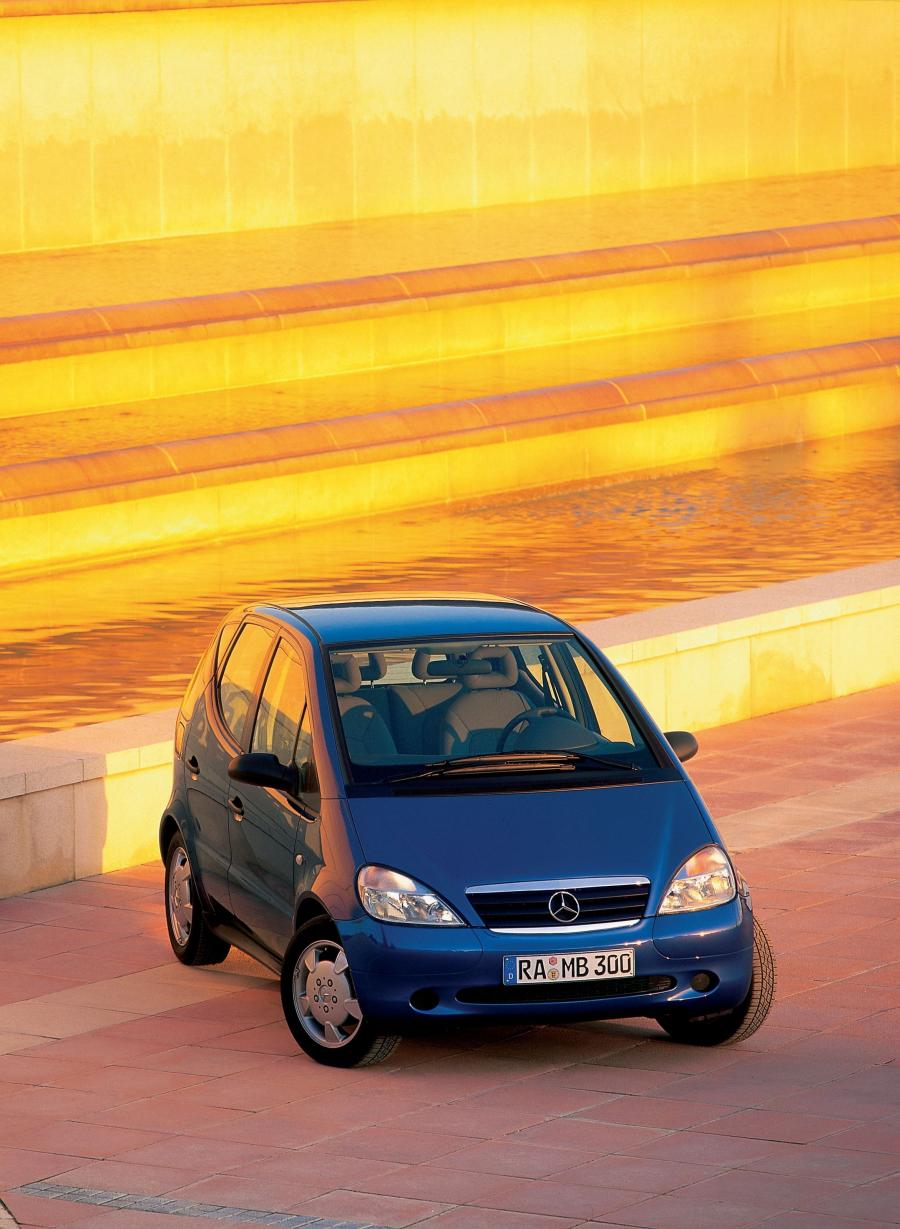  Mercedes-Benz A-Class 1997 года  (фото 43 из 314)